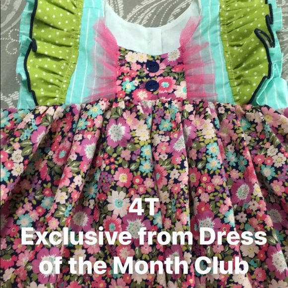 dress of the month club
